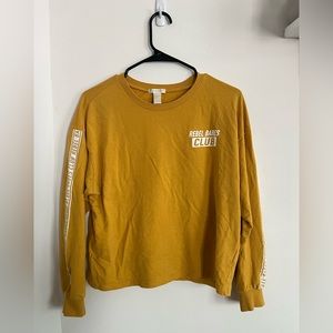 Forever 21 Long Sleeve Yellow Graphic TShirt. Size Medium.